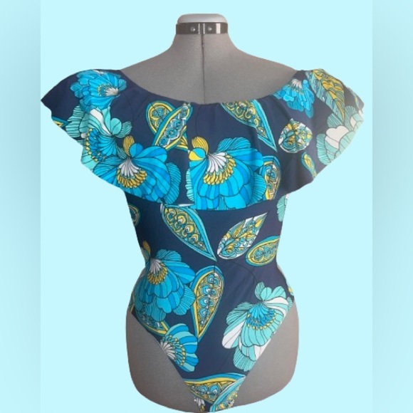 NWT Trina Turk Pirouette Off-The-Shoulder Ruffle, One Piece Swimsuit sz 12 - Picture 1 of 2